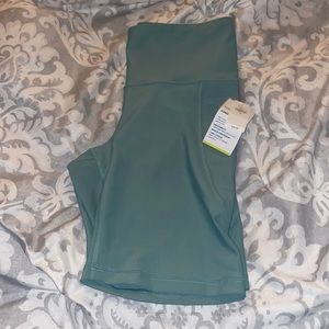 Old navy Powersoft Biker shorts